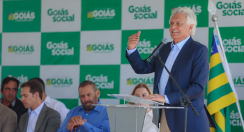 Caiado entrega primeira etapa do Centro da Pessoa Idosa Maria Xavier Caiado